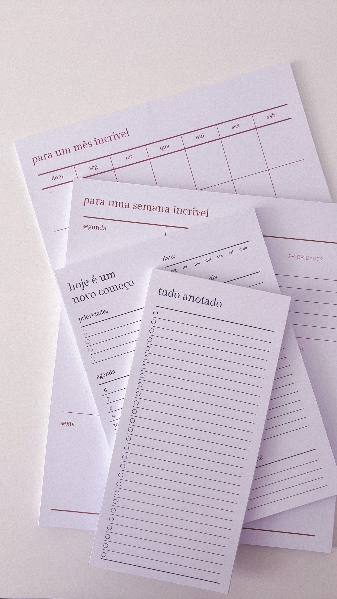 Cada bloco foi pensado com carinho, pra você se organizar com leveza, praticidade e muuuito estilo ✨

Transforme sua rotina em um momento especial 🫶🏻